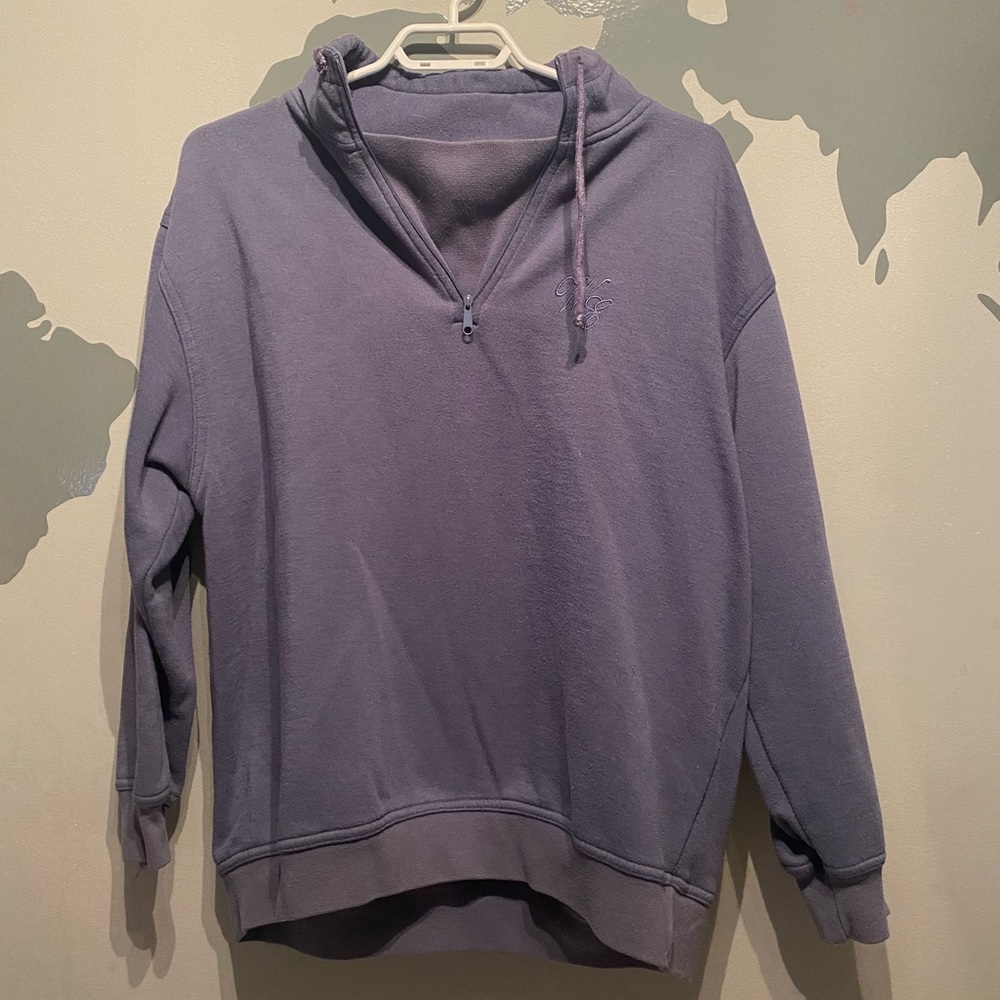 Long Sleeved Sweat Shirt